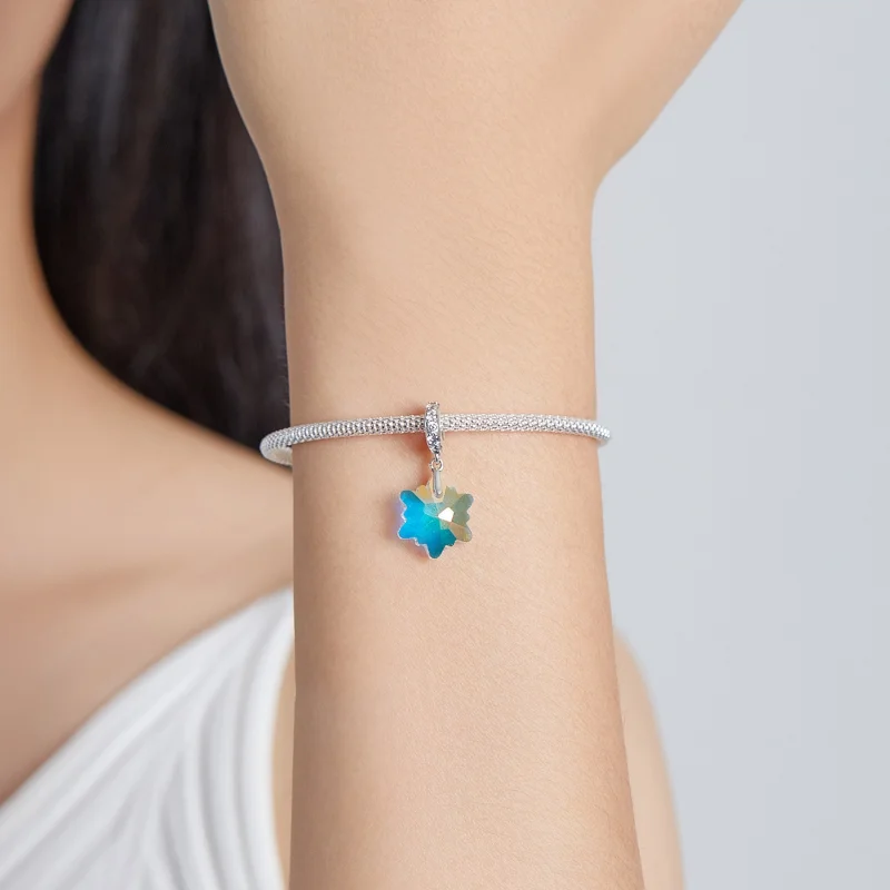 (afbeelding voor) PANDORA Kristallen sneeuwvlokken Hangende Bedel - SCC1979 - Bekijken 5