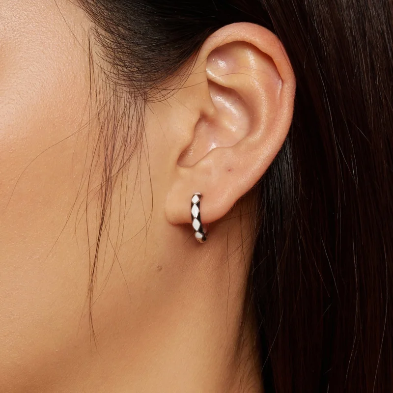 (afbeelding voor) Pandora-stijl Oorringen met een diamantvormig patroon - SCE1611-BK - Bekijken 6