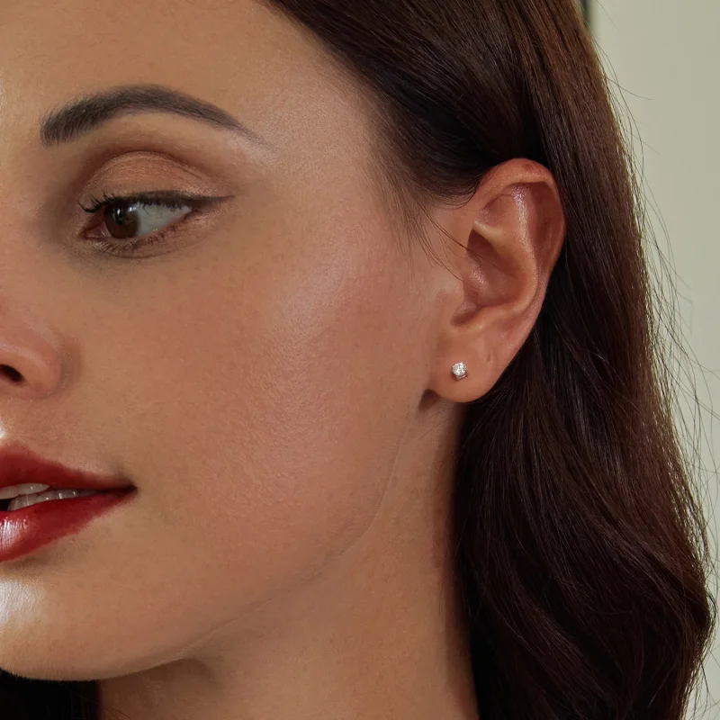 (afbeelding voor) Pandora Stijl 0.1Ct Moissanite Studs Oorbellen (Twee Certificaten) - MSE038 - Bekijken 3