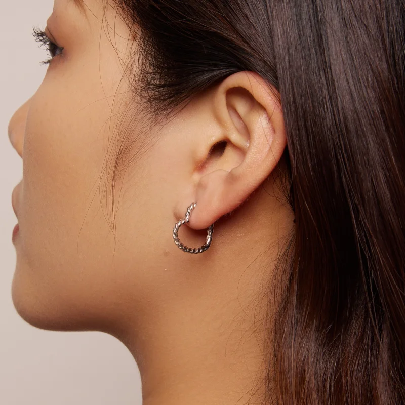 (afbeelding voor) Pandora-stijl Oorbellen met Hartvormige Hoops - SCE1606 - Bekijken 7