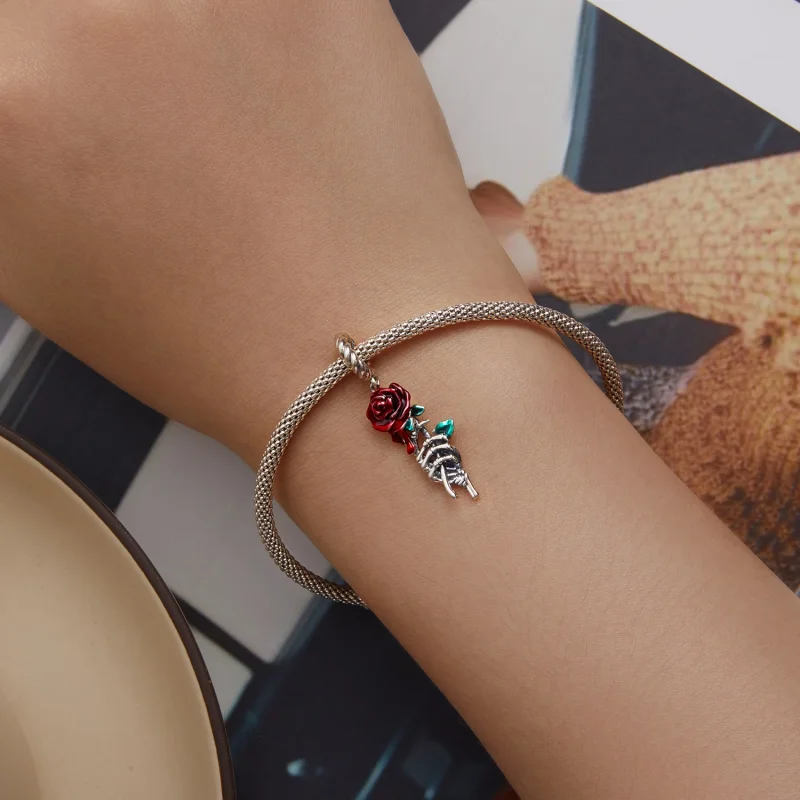 (afbeelding voor) Pandora Style Scarlet Roos Hangende Bedel - SCC2404 - Bekijken 5