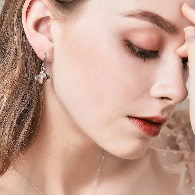 (afbeelding voor) Pandora Style Bij Oorhangers - SCE149 - Bekijken 3