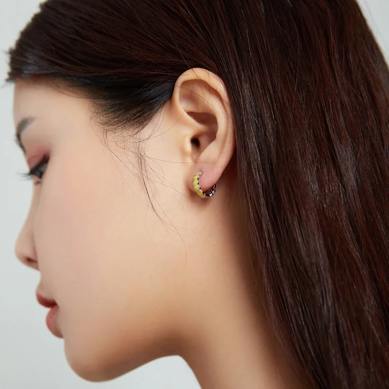 (afbeelding voor) Pandora Style Harten Oorringen - SCE1052-YE - Bekijken 4