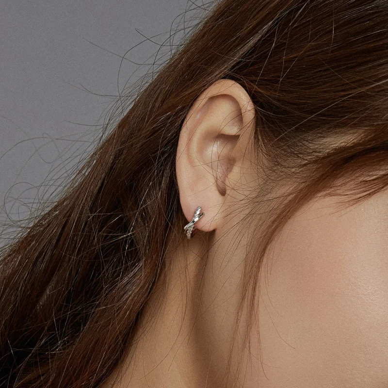 (afbeelding voor) Pandora Style Ledertextuur Oorringen - BSE440 - Bekijken 7