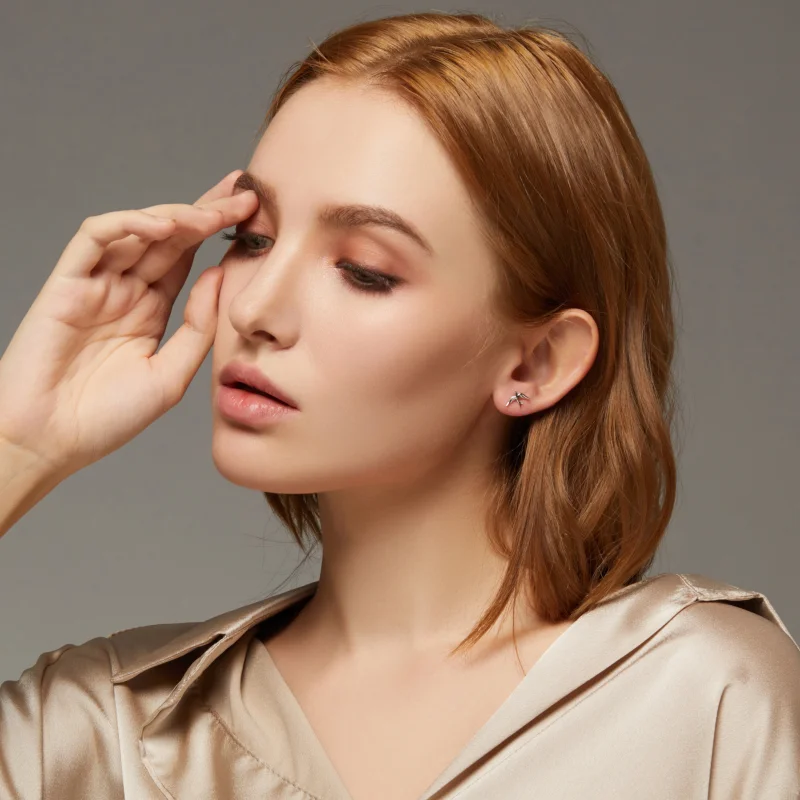 (afbeelding voor) Pandora Style Lentezwaluw Oorknopjes - BSE302 - Bekijken 7