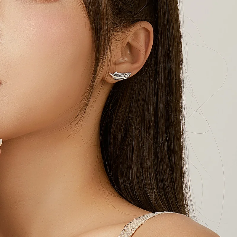 (afbeelding voor) Pandora Style Licht als een veer Oorknopjes - SCE865 - Bekijken 5