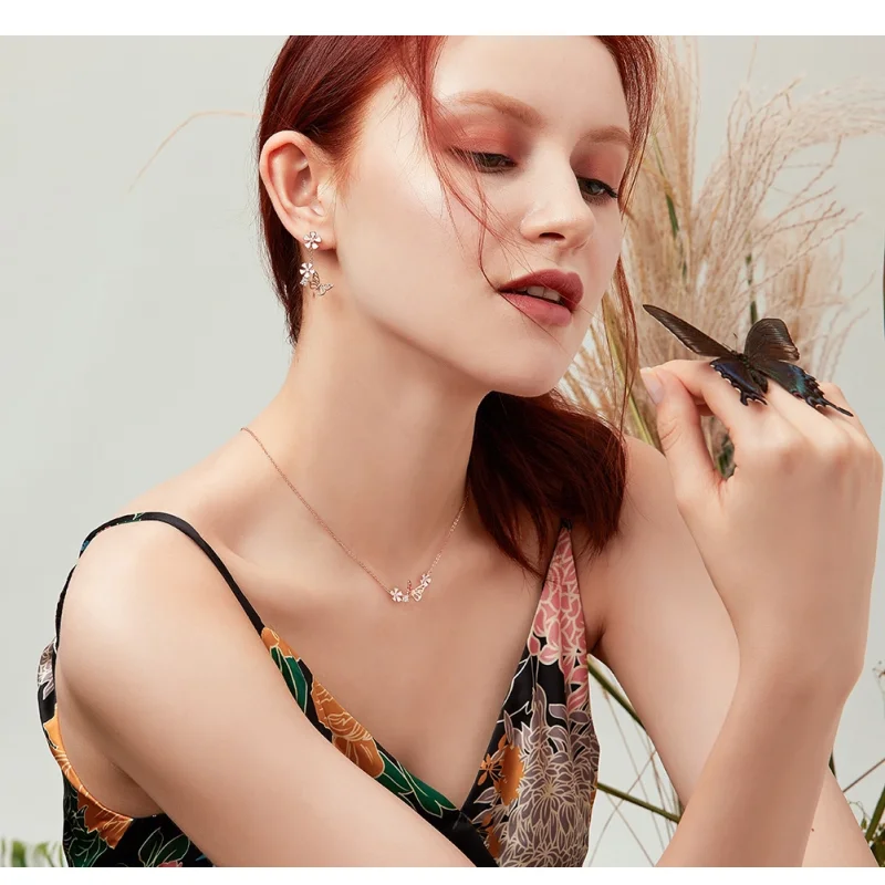 (afbeelding voor) Pandora Style Rose Dansende vlinder Oorhangers - BSE100 - Bekijken 3