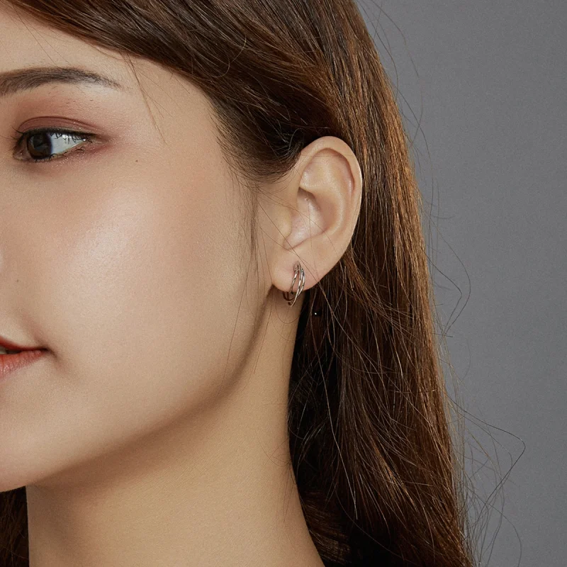 (afbeelding voor) Pandora Style Verstrengelde lijnen Oorringen - BSE443 - Bekijken 7