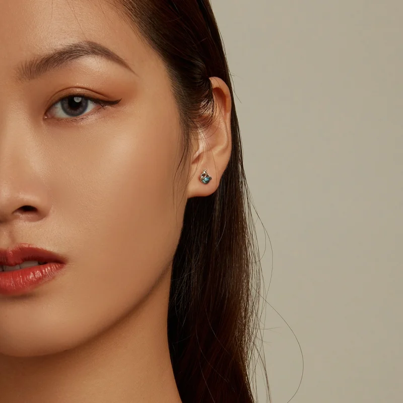 (afbeelding voor) Pandora Style Asymmetrisch Daisy Lieveheersbeestje Oorknopjes - SCE1364 - Bekijken 6