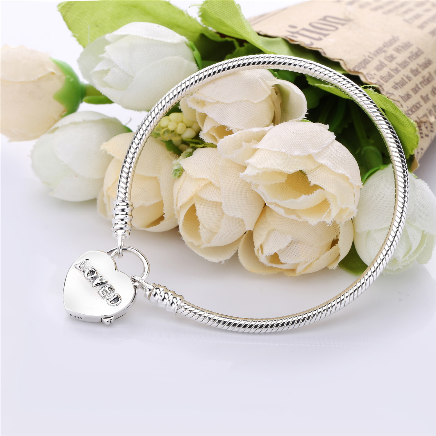 Pandora Moments Armband Met Hartvorming Hangslot 597806