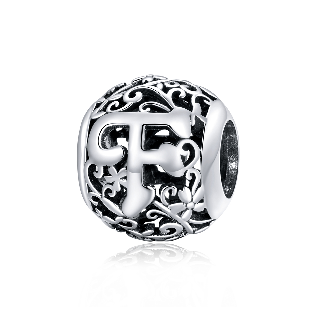 Pandora Style Opengewerkte bloemenletter F Bedel - SCC1444-F Pandora Style Opengewerkte bloemenletter F Bedel - SCC1444-F