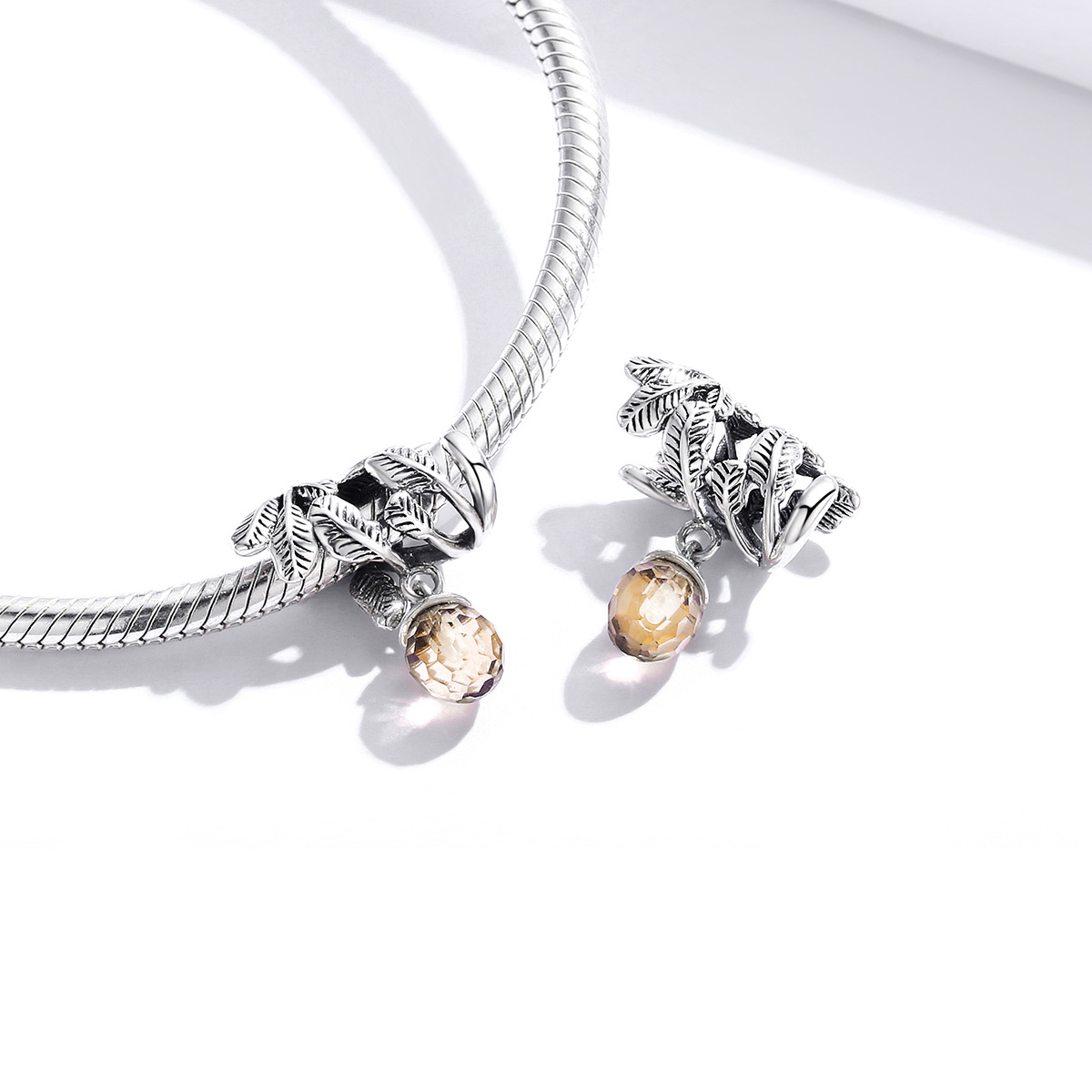 Pandora Style Lucky Dennenappel Hangende Bedel - BSC336