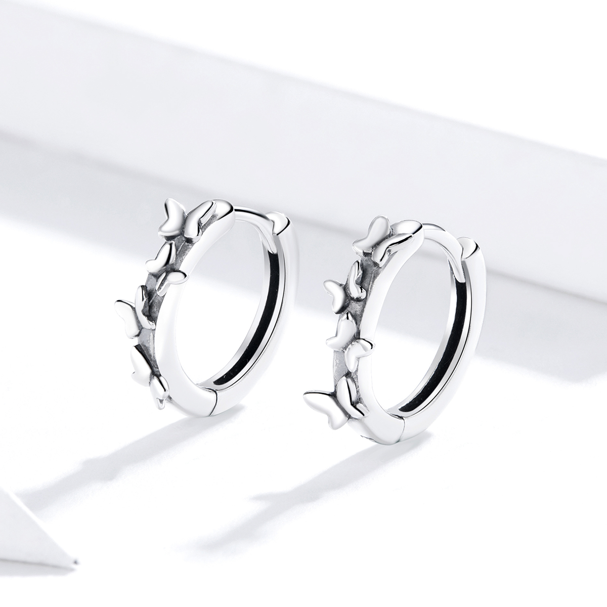 Pandora Style Elegante Butterfiles Oorringen - SCE927