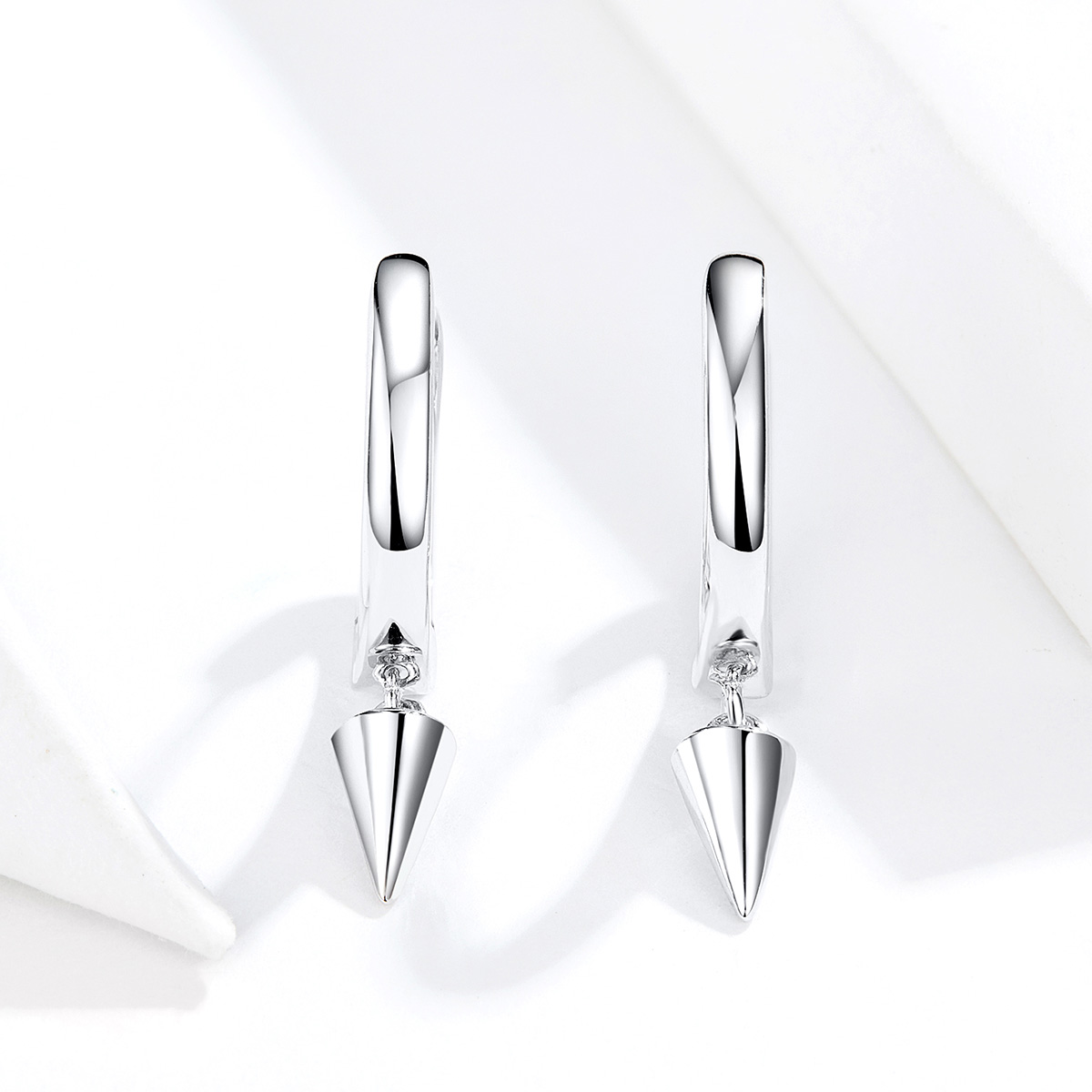 Pandora Style Geometrie Oorhangers - SCE744
