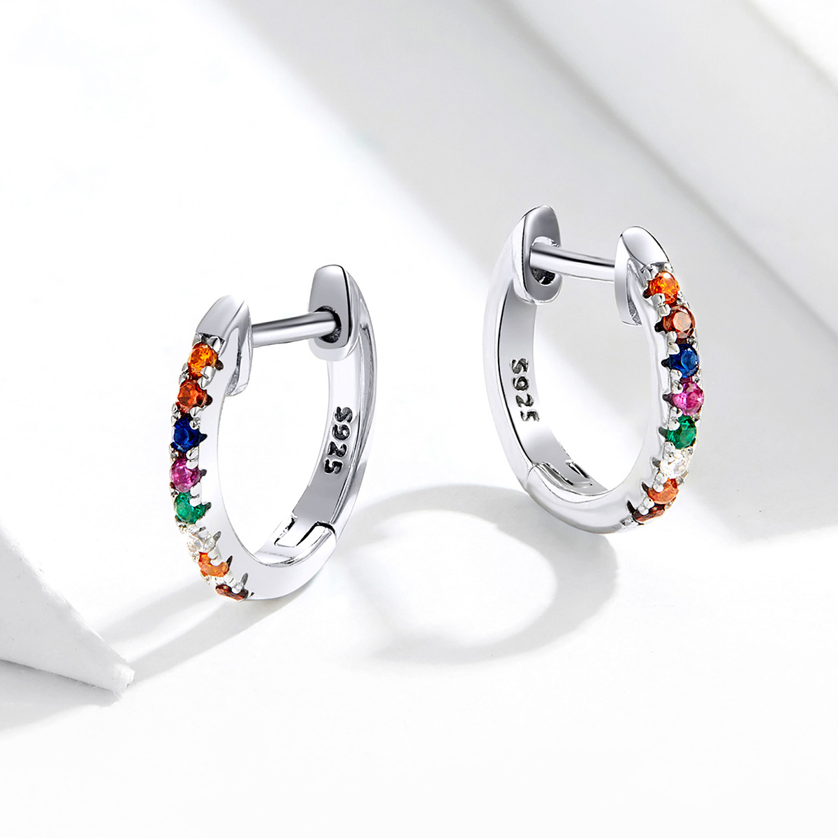 Pandora Style Kleurrijke zirkoon Oorringen - SCE721