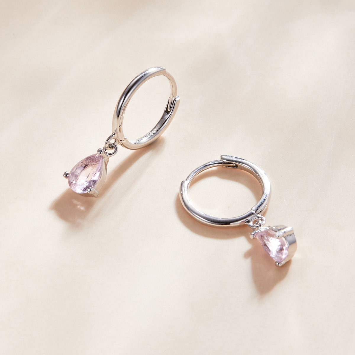 Pandora Style Waterdruppels Oorhangers - SCE1018-PK