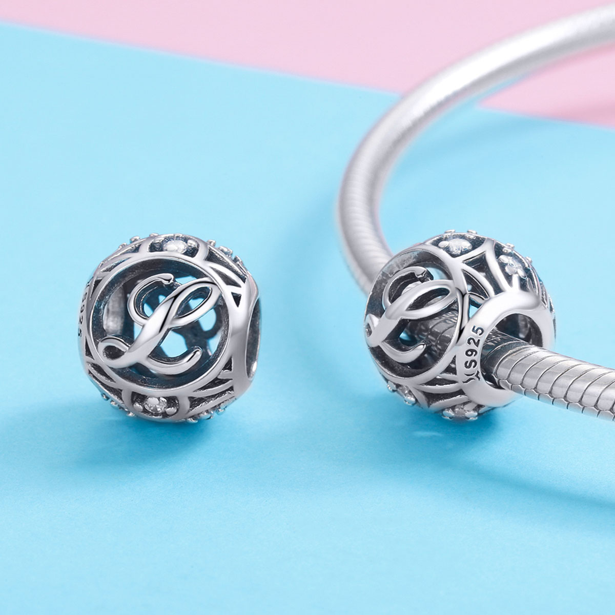 Pandora Style Letter-L Bedel - SCC738-L