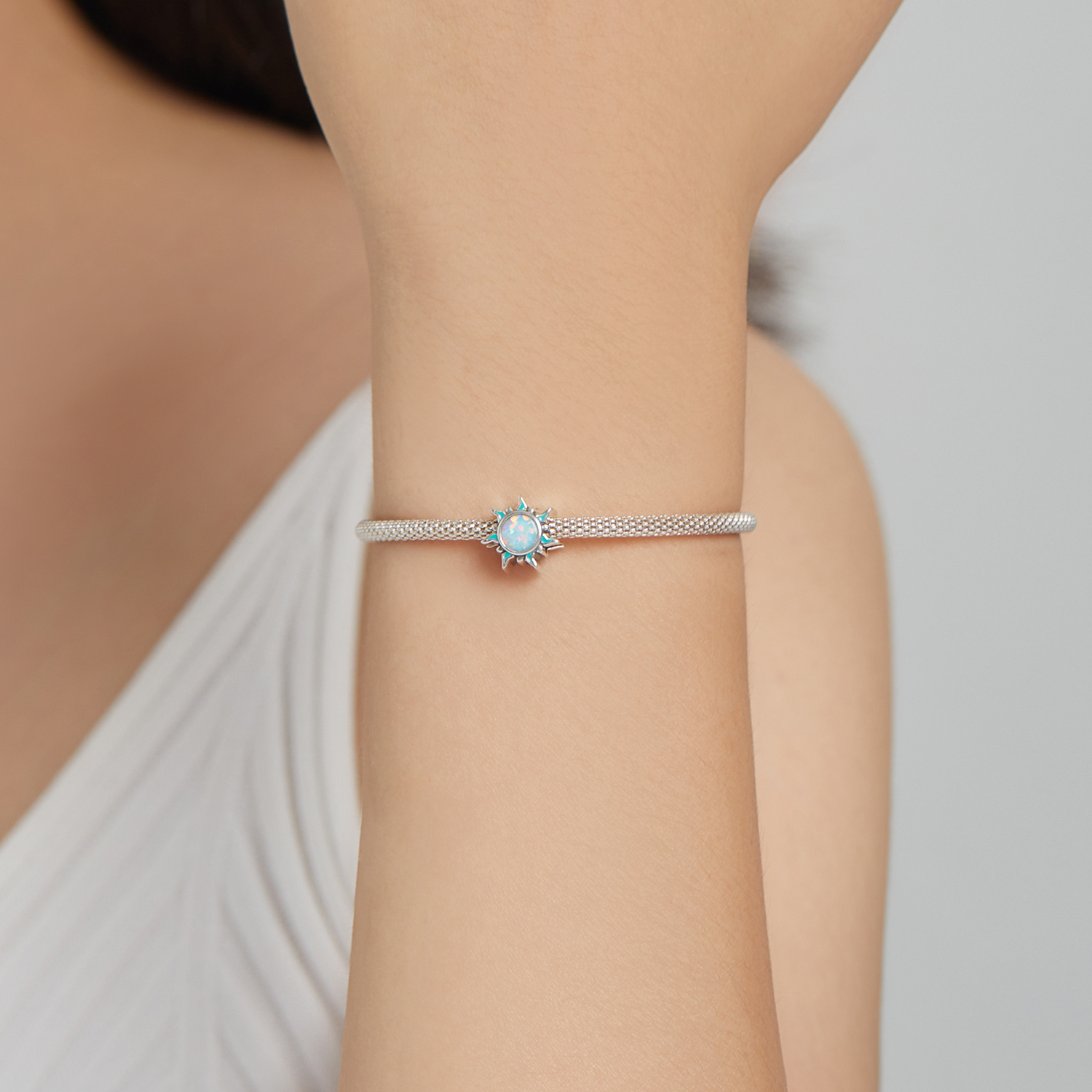 Pandora Style Opaal Zonnetje Bedel - BSC509