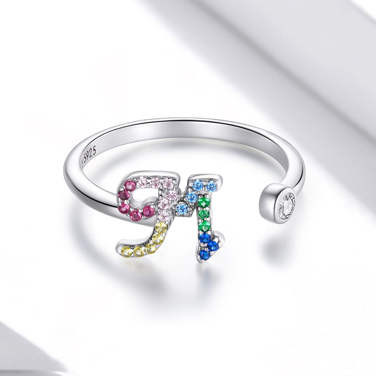 Pandora Style Kleurrijke Letter-M Open Ring - SCR723-M