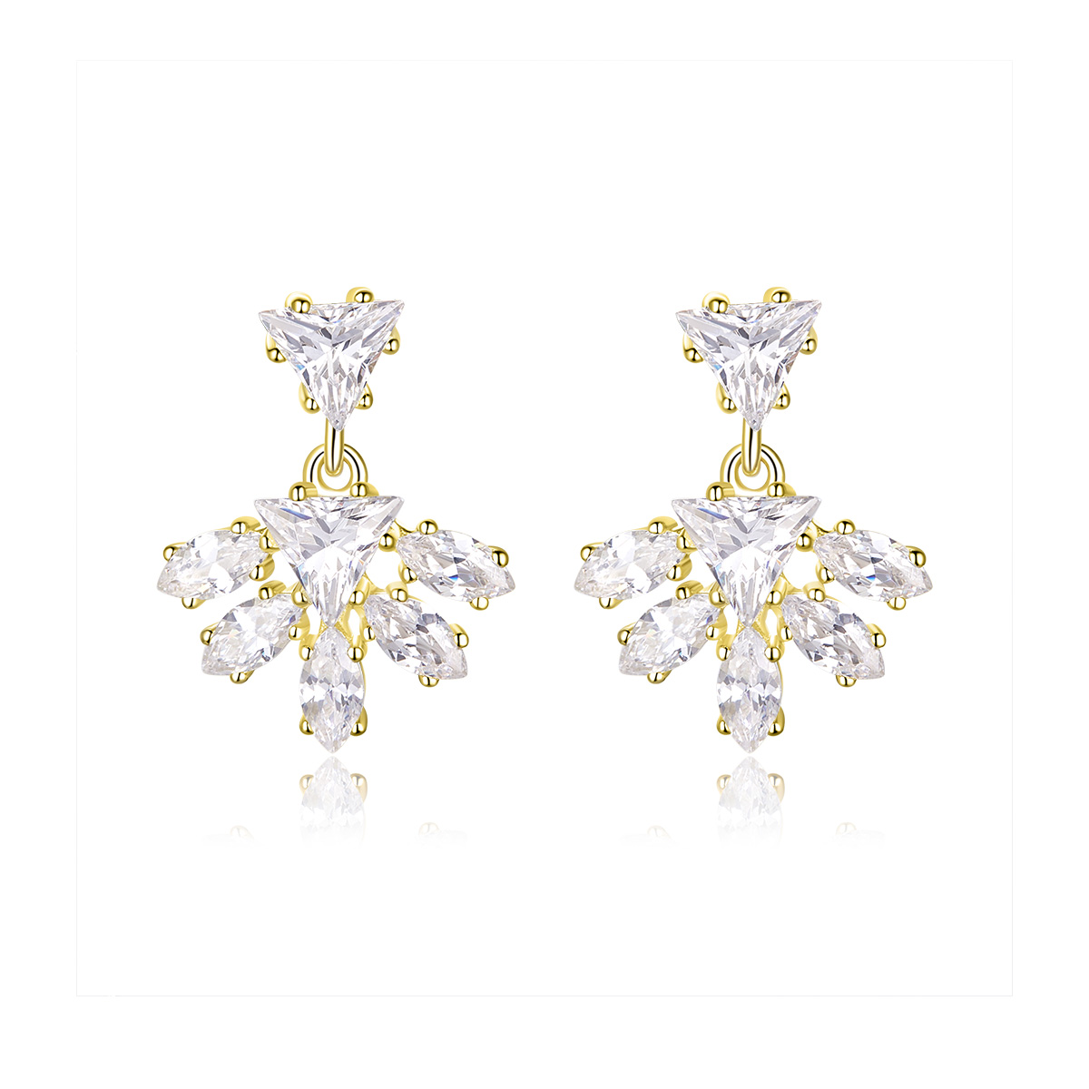 Pandora Style Gouden Herinneringen Oorknopjes - BSE226 Pandora Style Gouden Herinneringen Oorknopjes - BSE226