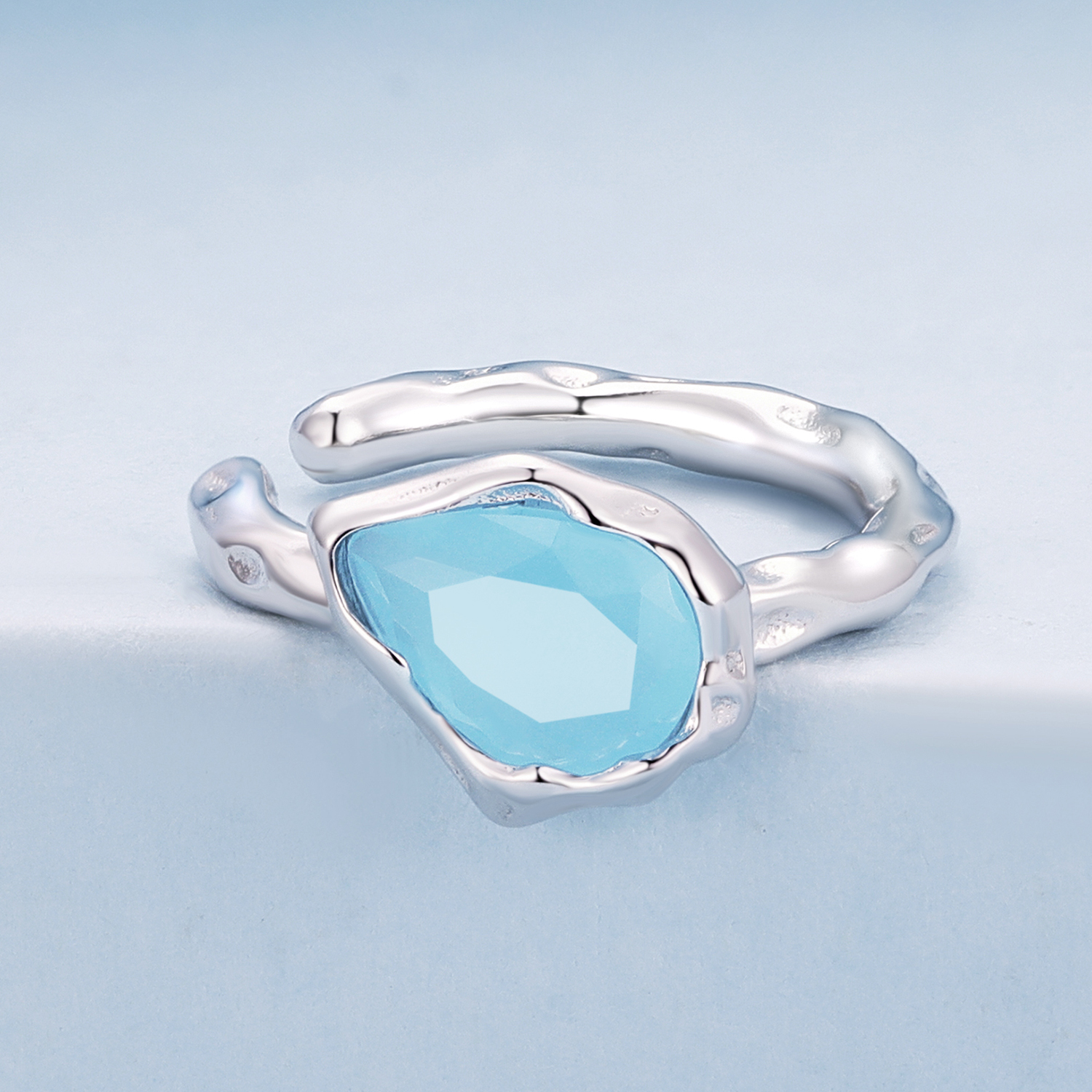 Pandora-stijl Blauwe Waterdruppel Oorclip - BSE846