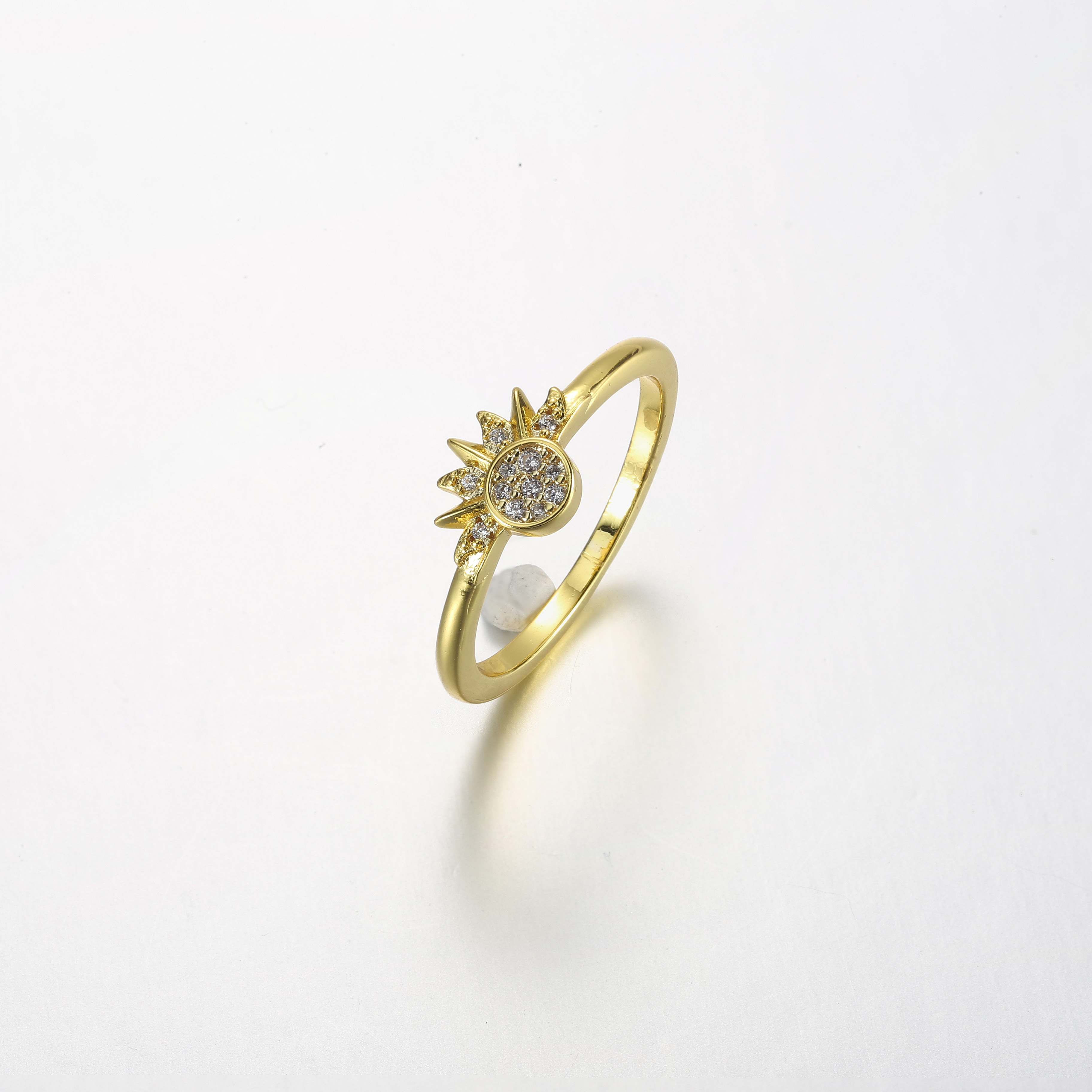 Pandora Celestial Sparkling Sun Ring - 162674C01