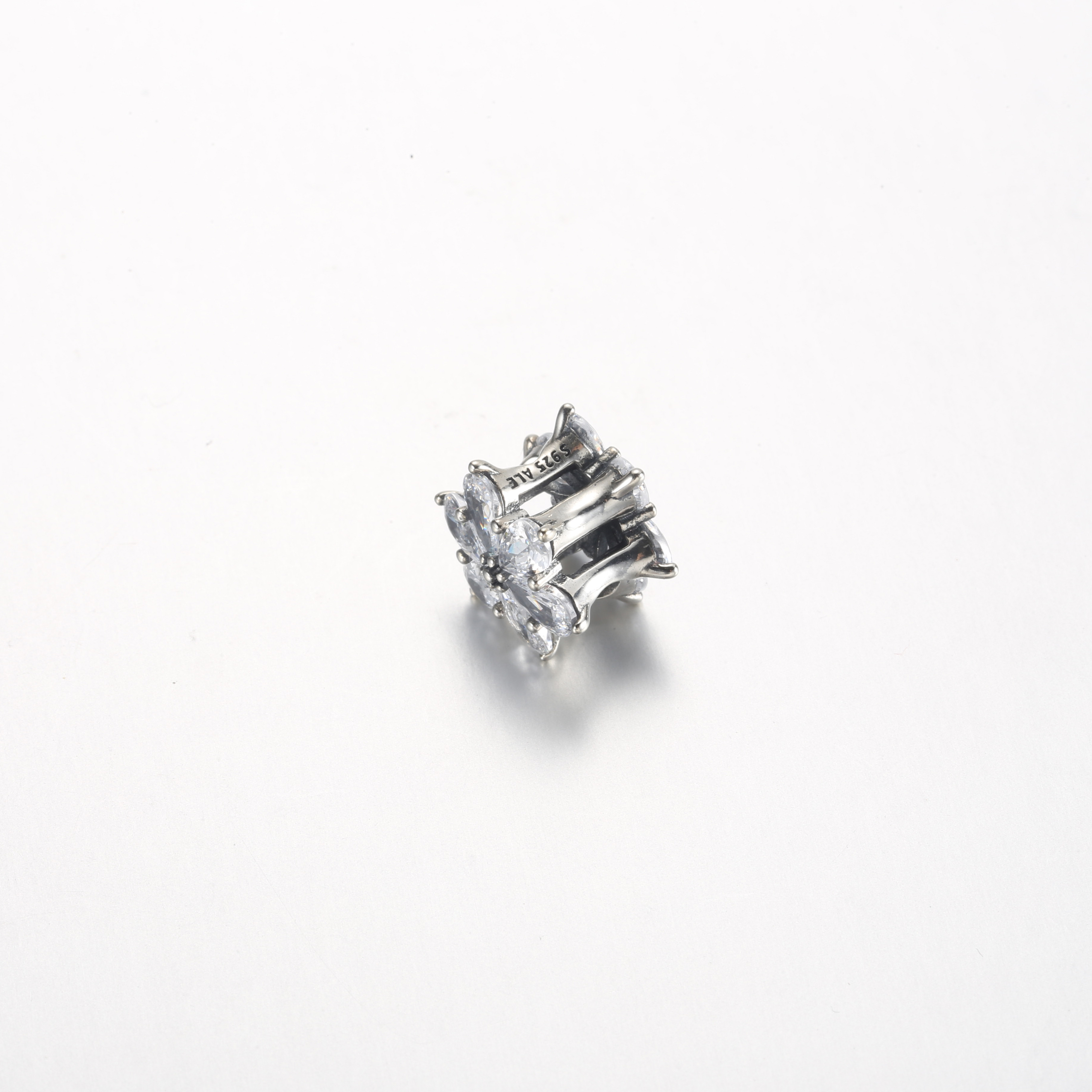 Pandora Sprankelende Herbarium Cluster Bedel - 792623C01