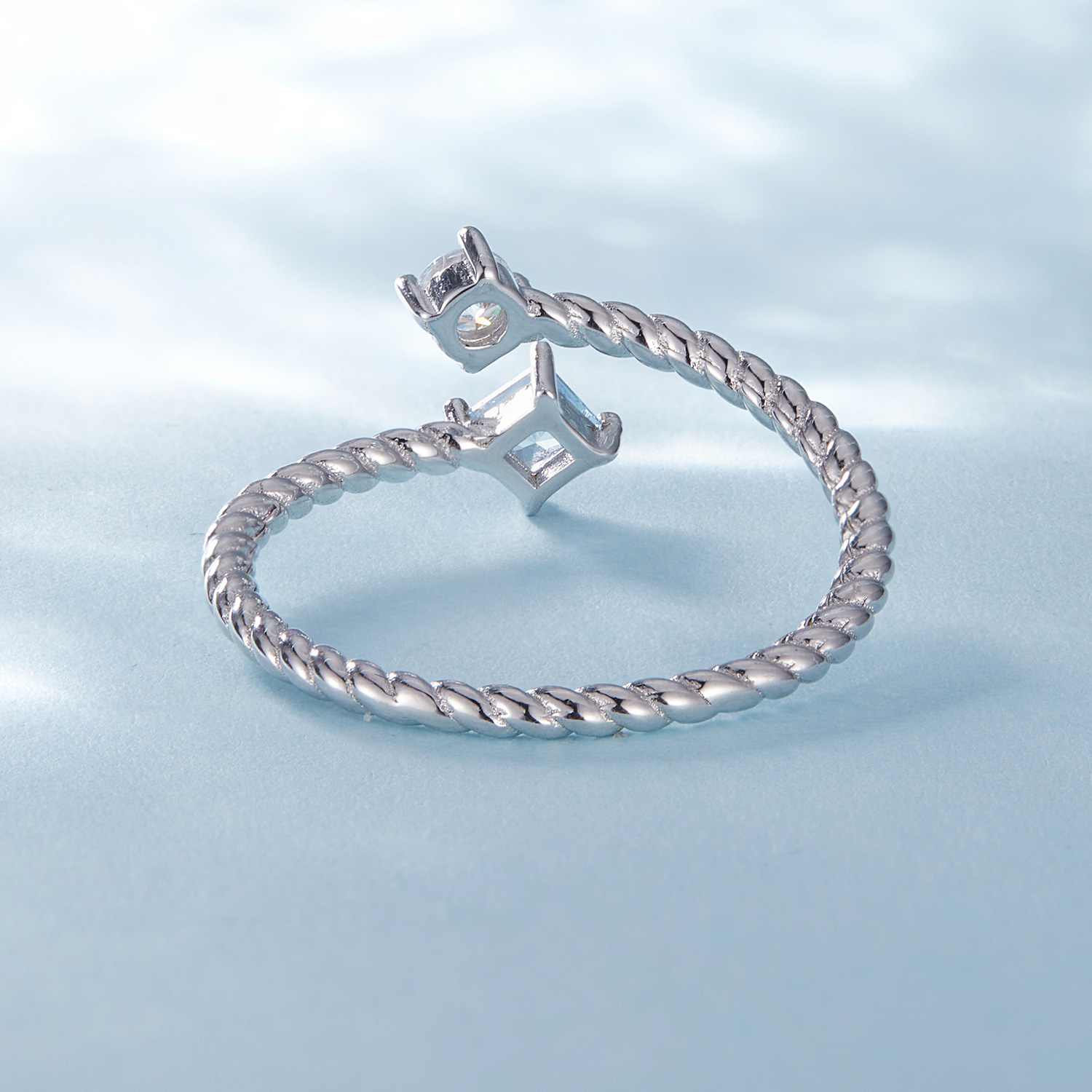 Pandora-stijl Blauwe Twist Ring - SCR923