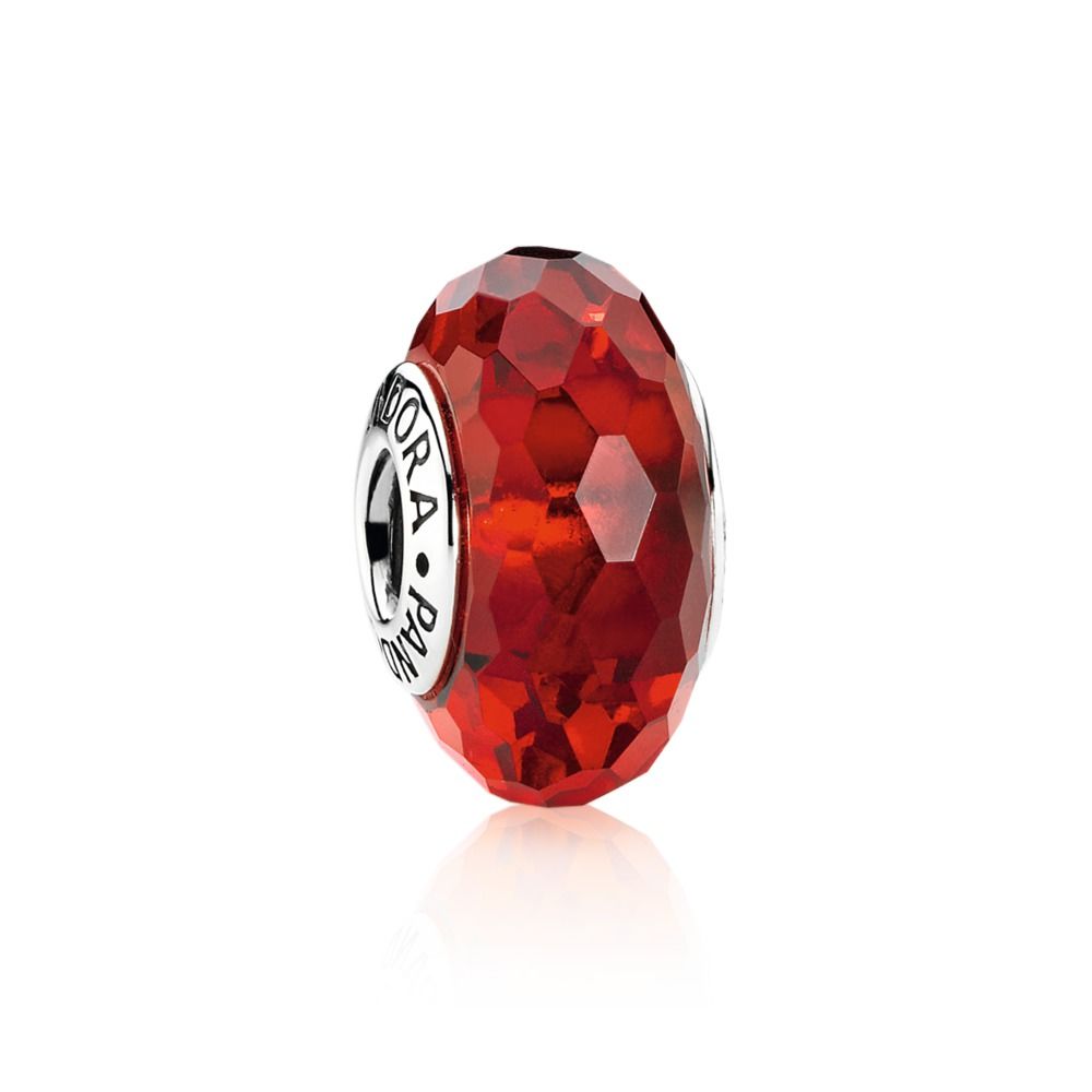 PANDORA Red Faceted Glass Bedel - 791066 PANDORA Red Faceted Glass Bedel - 791066