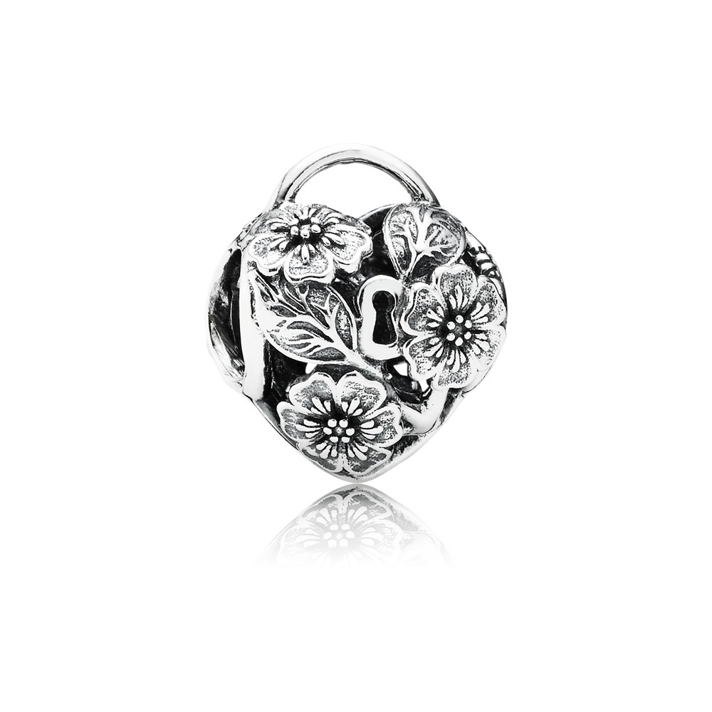 Pandora Zilveren Bloemenharthangslot Openwork Bedel 791397 Pandora Zilveren Bloemenharthangslot Openwork Bedel 791397