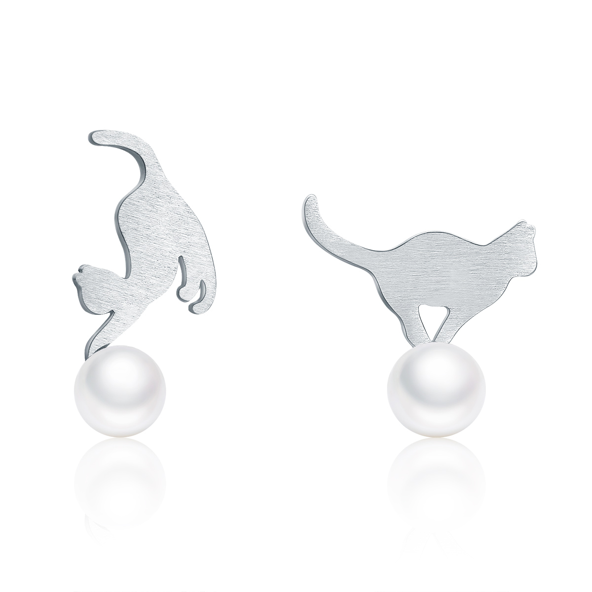 Pandora Style Speels Katje Oorknopjes - SCE235 Pandora Style Speels Katje Oorknopjes - SCE235